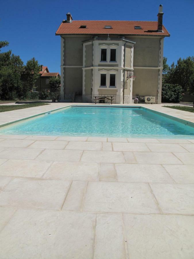 Maebrilu Camargue Provence Acomodação com café da manhã Salin-de-Giraud Exterior foto