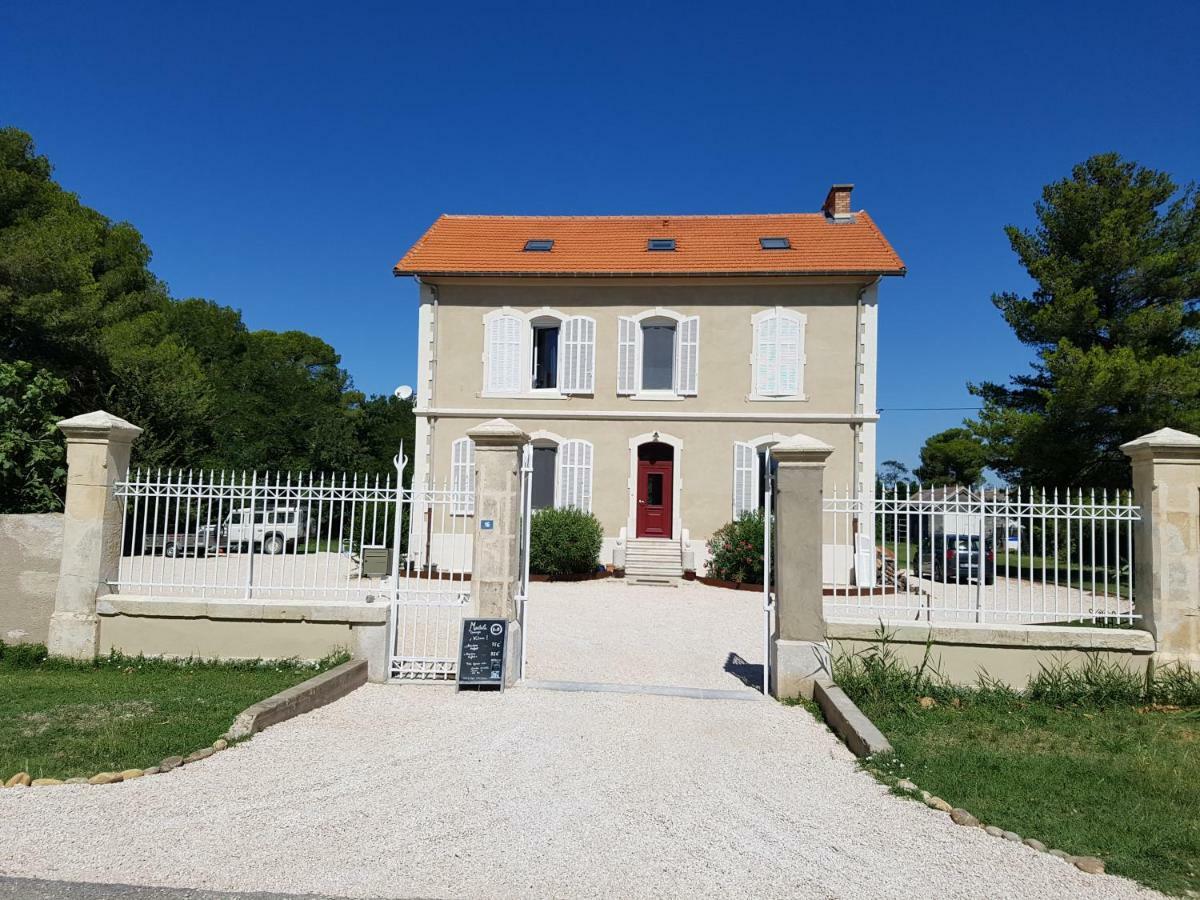 Maebrilu Camargue Provence Acomodação com café da manhã Salin-de-Giraud Exterior foto